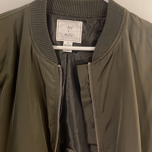 Bomber jacket - Picture 2 of 3